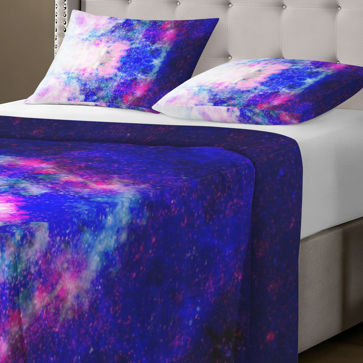 Katerina's Independence Desires 3-Piece Bedding Set (Bed Sheet + Pillowcases)  | Ships from USA