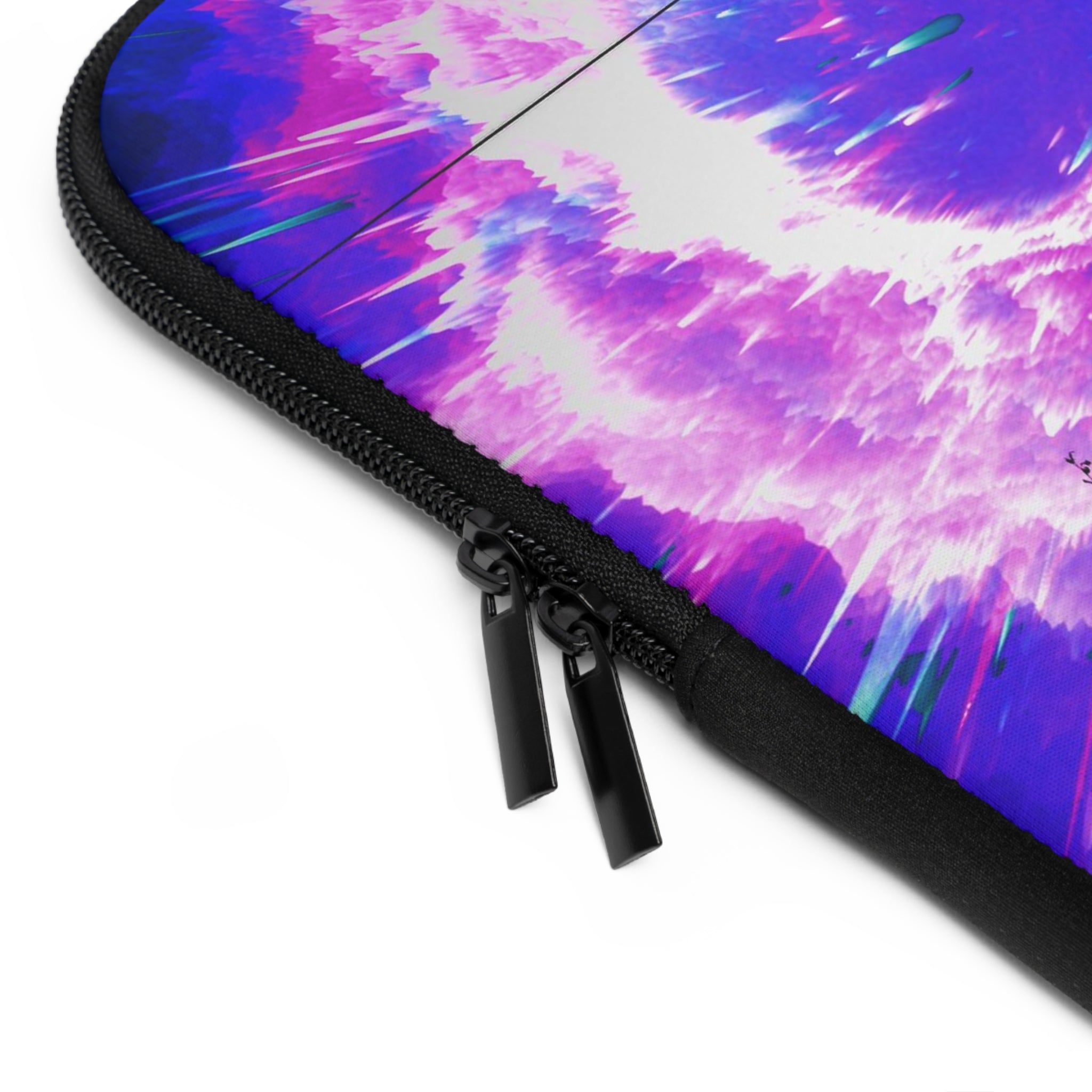 Creation’s Liberty Bridge Desires Laptop Sleeve