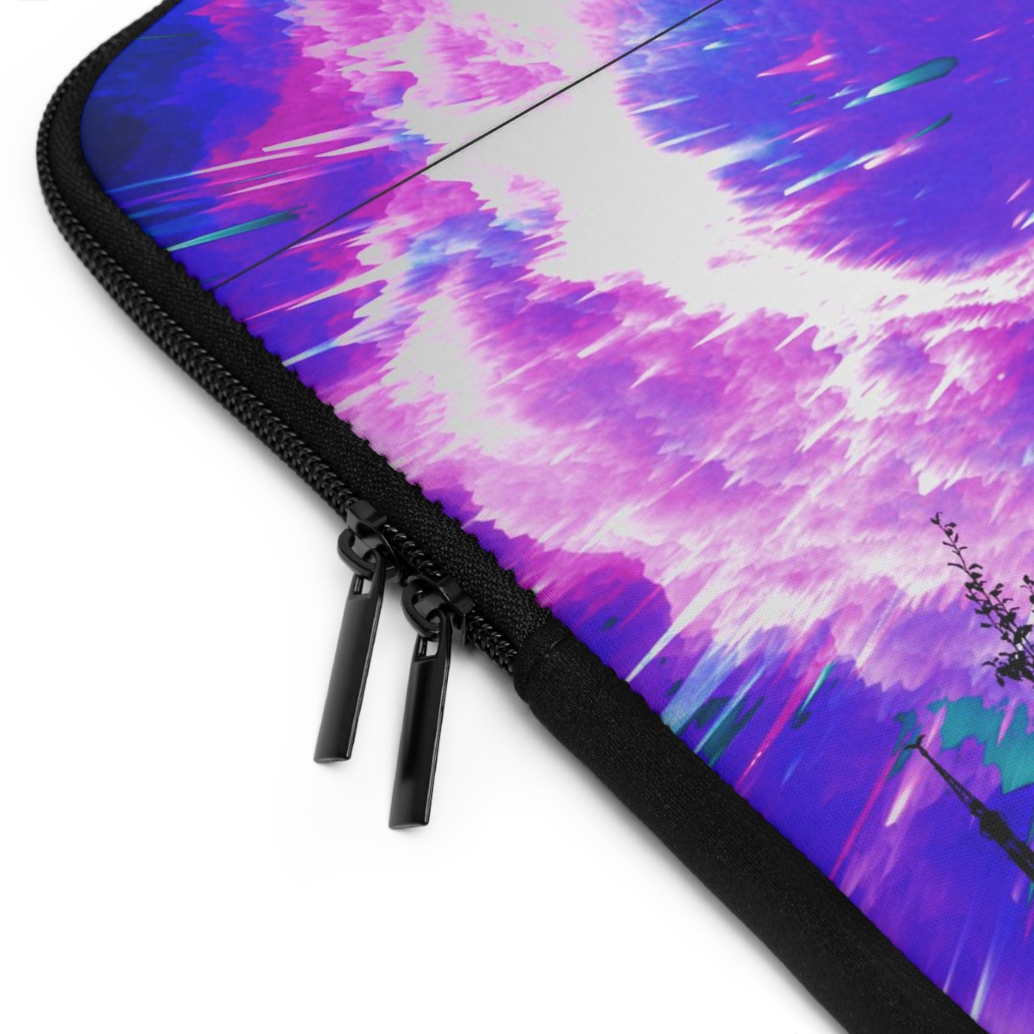 Creation’s Liberty Bridge Desires Laptop Sleeve