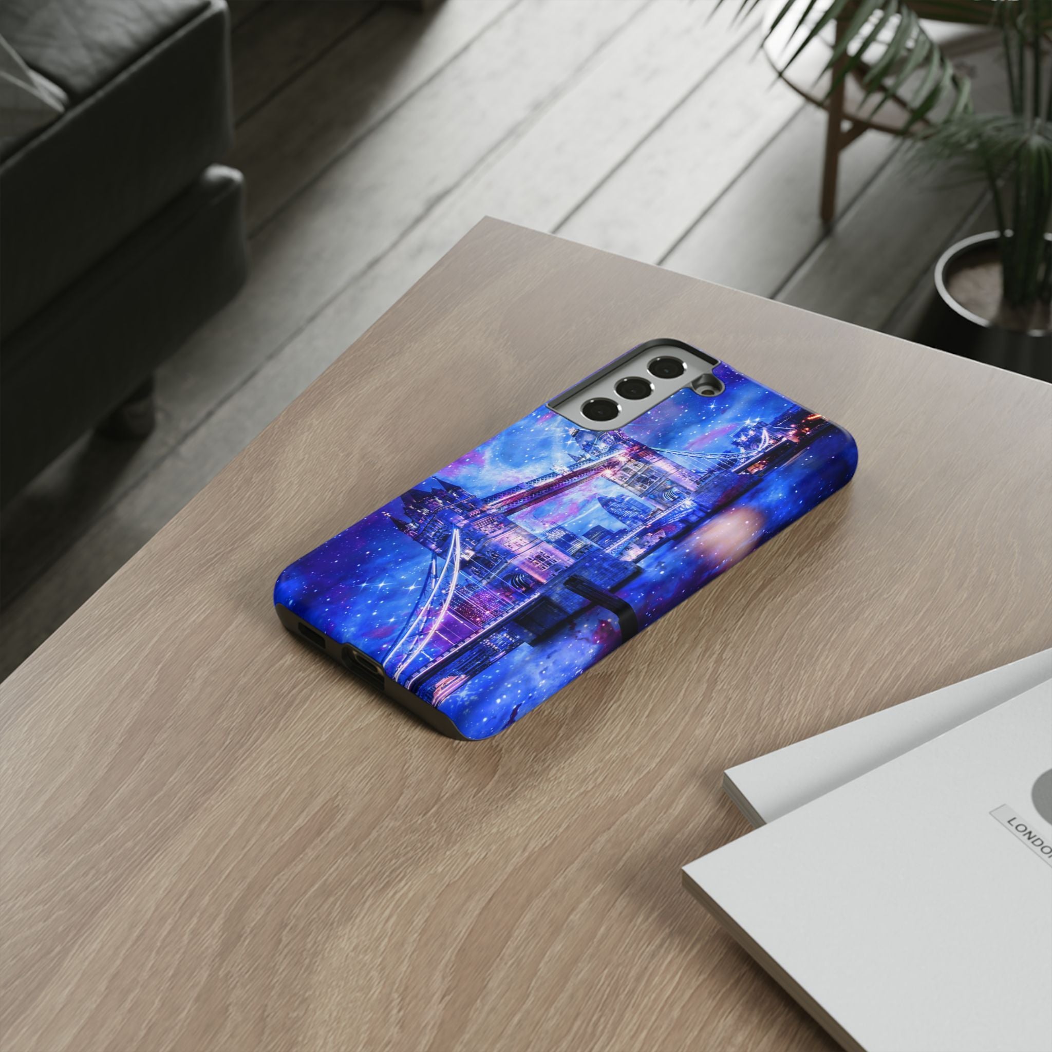Lover's London Dreams Tough Phone Cases