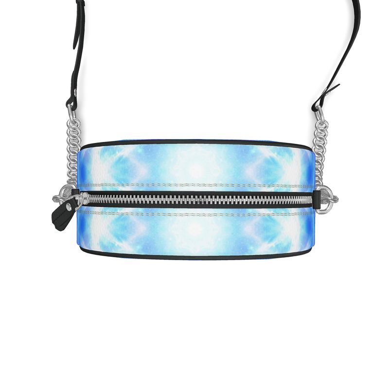 Amen Jin's Dragon's Love Desires Round Box Bag