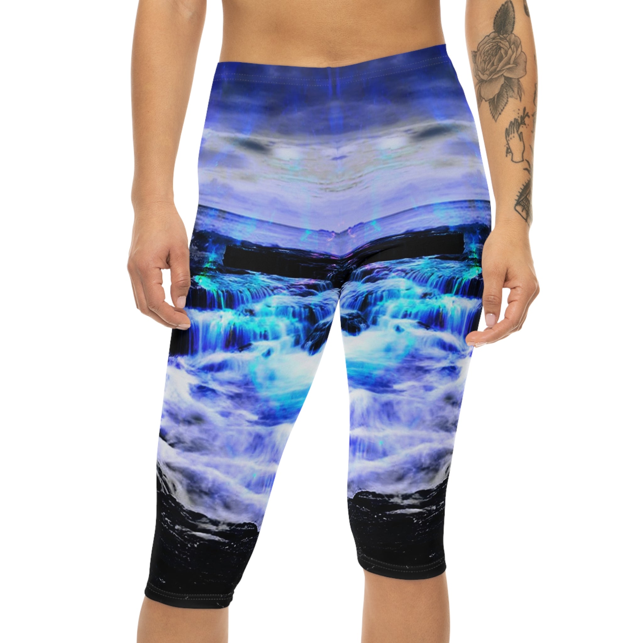 Ad Amorem Amisi Majical Sea Dreams Women’s Capri Leggings